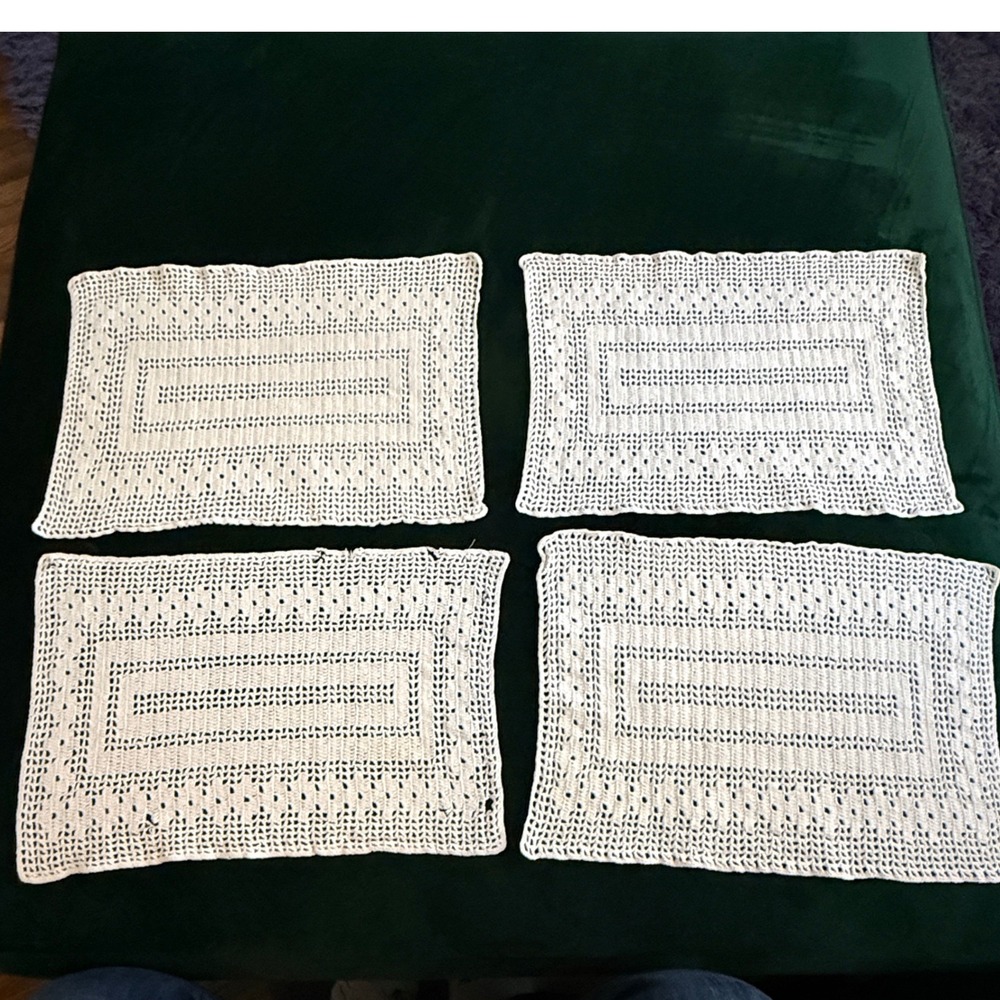 Vintage White Crochet Lace Placemats Set of 4 Rectangle Table Linens‎ 13x10